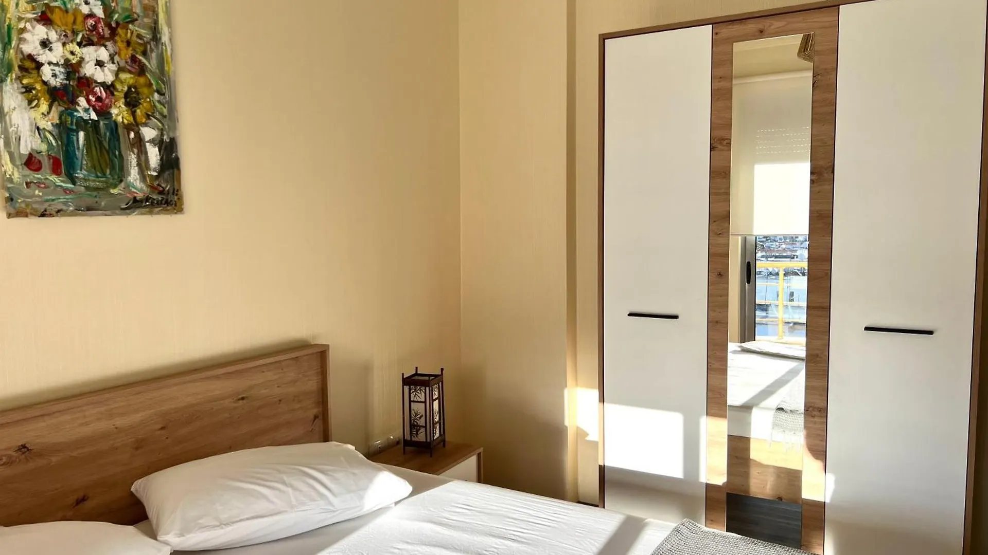 Urban 315 Apartment 티라나